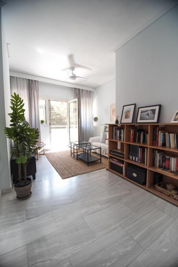Your Cozy Downtown Home - Apartment لاريسا المظهر الخارجي الصورة
