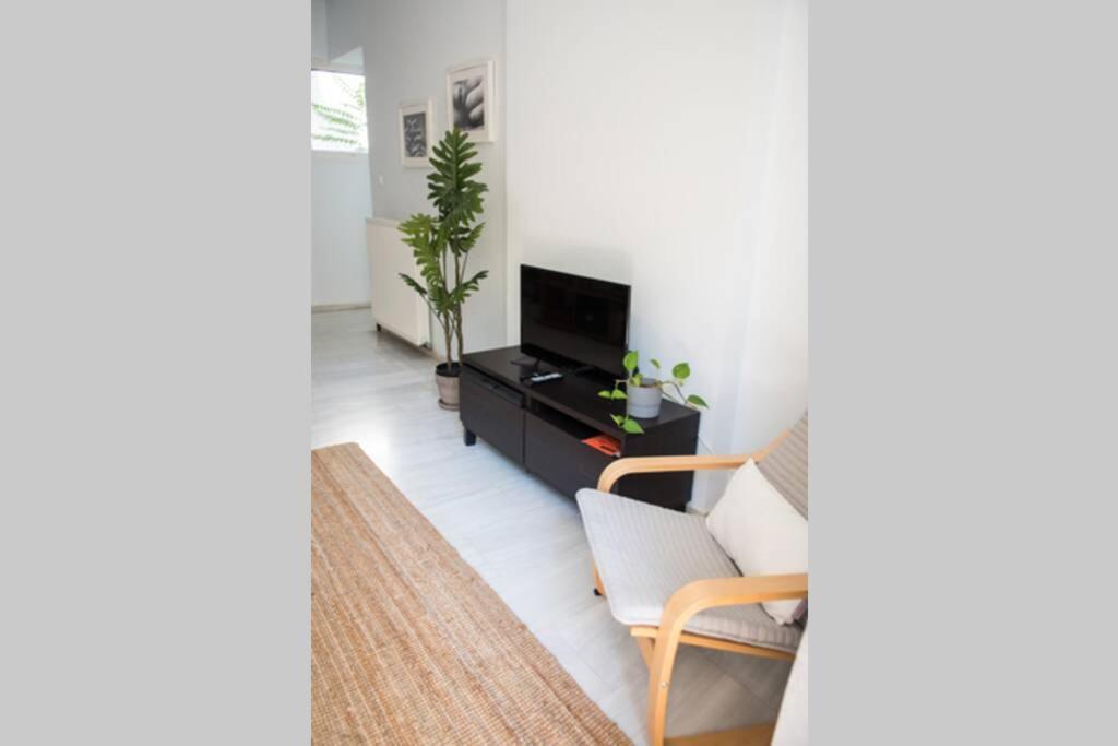 Your Cozy Downtown Home - Apartment لاريسا المظهر الخارجي الصورة
